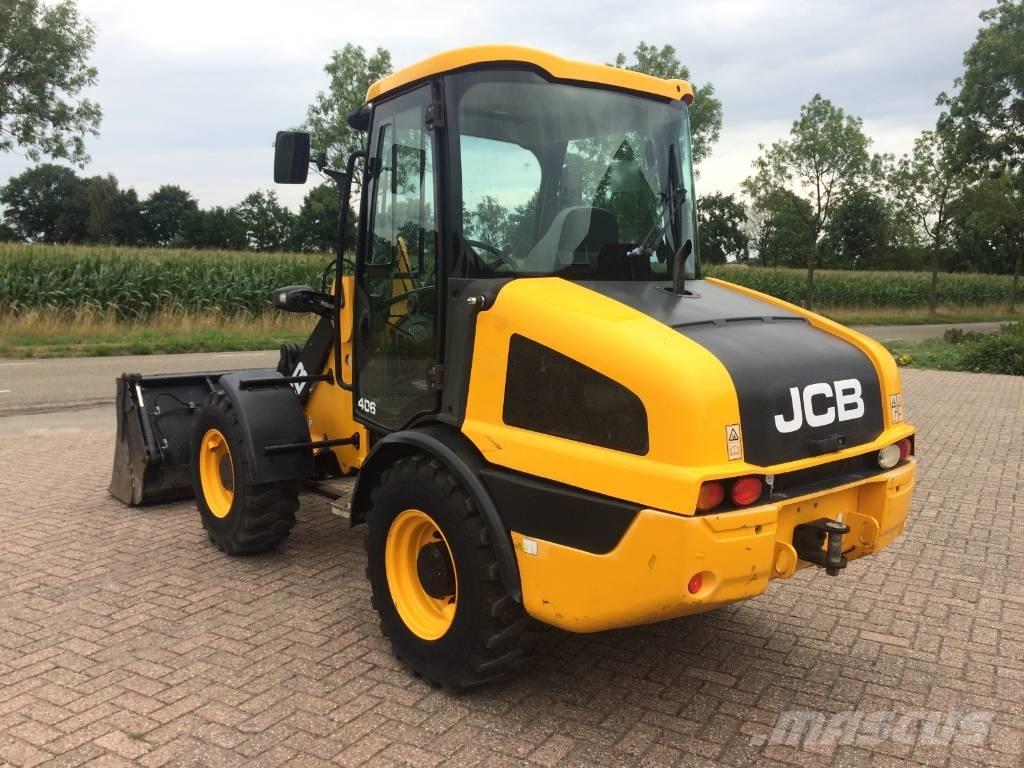 JCB 406 Kolesni nakladalci