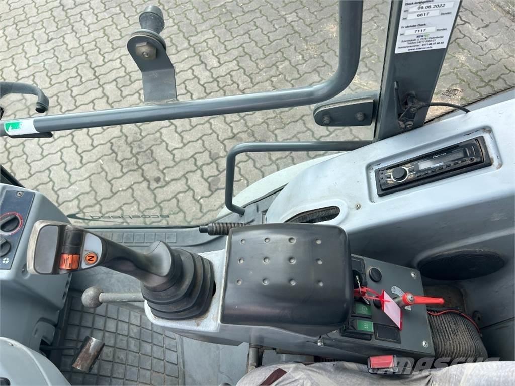 Kramer 480 Kolesni nakladalci