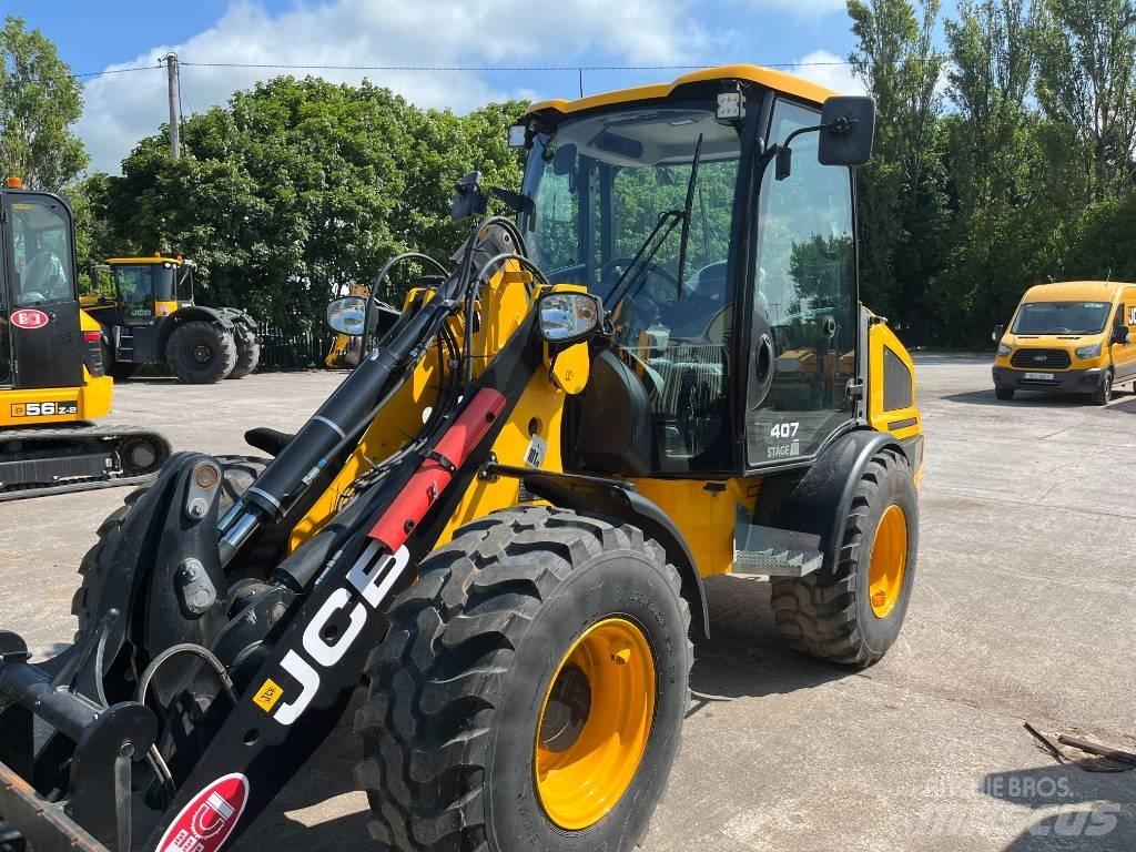 JCB 407 agri demo Traktorji