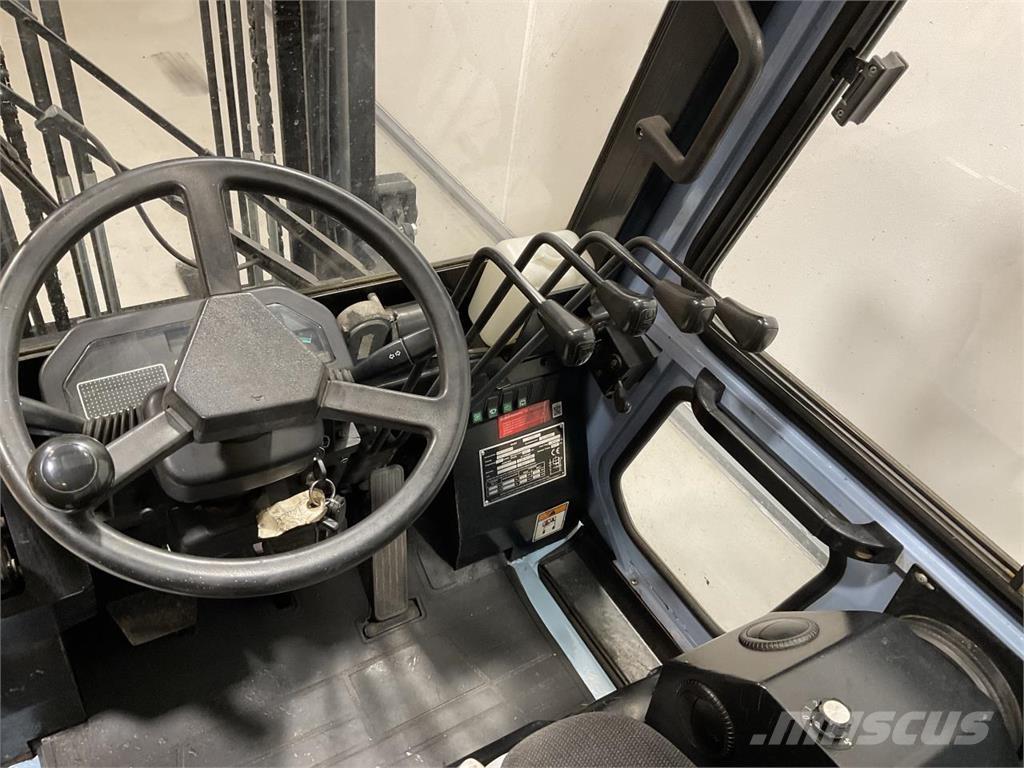 Utilev UT30P Dizelski viličarji