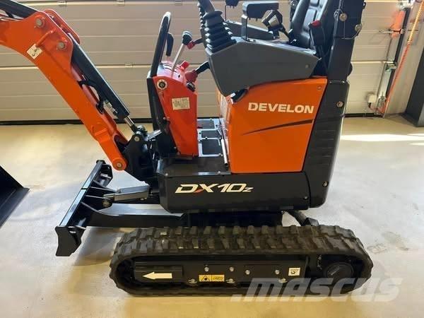 Develon DX 10 Z Mini bagri <7t