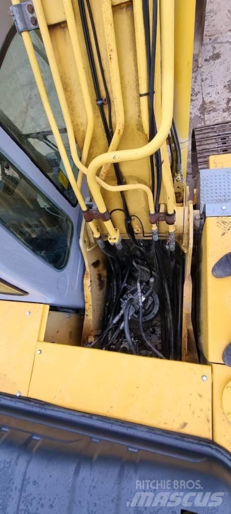 New Holland 215 B Bagri goseničarji