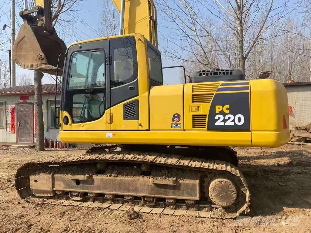 Komatsu pc220-8 Bagri goseničarji
