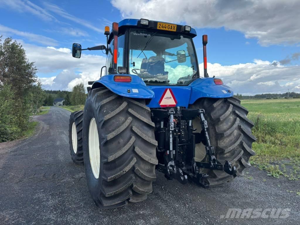 New Holland TG 285 Traktorji
