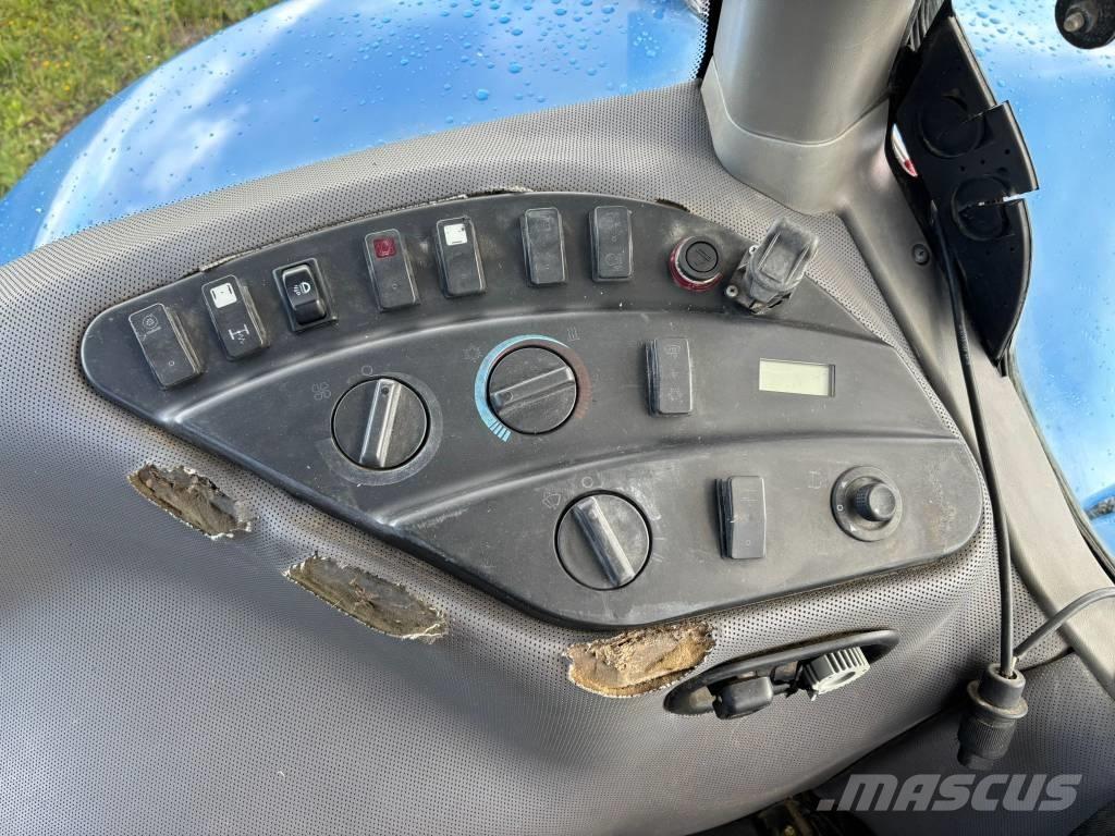 New Holland TG 285 Traktorji