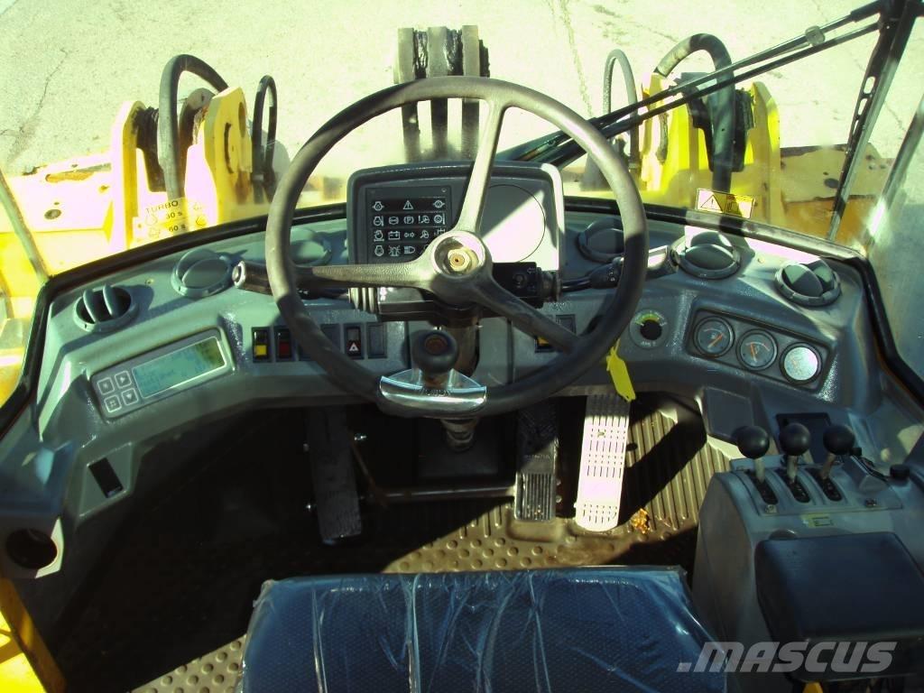 Volvo L 70 C Kolesni nakladalci
