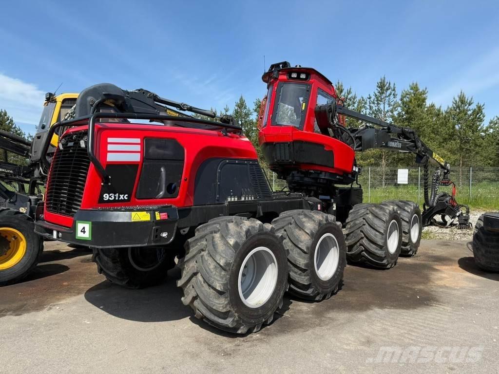 Komatsu 931XC Harvesterji