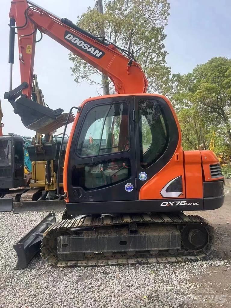 Doosan DX 75LC-9 C Mini bagri <7t