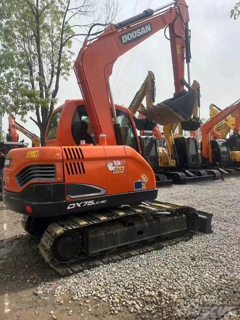 Doosan DX 75LC-9 C Mini bagri <7t