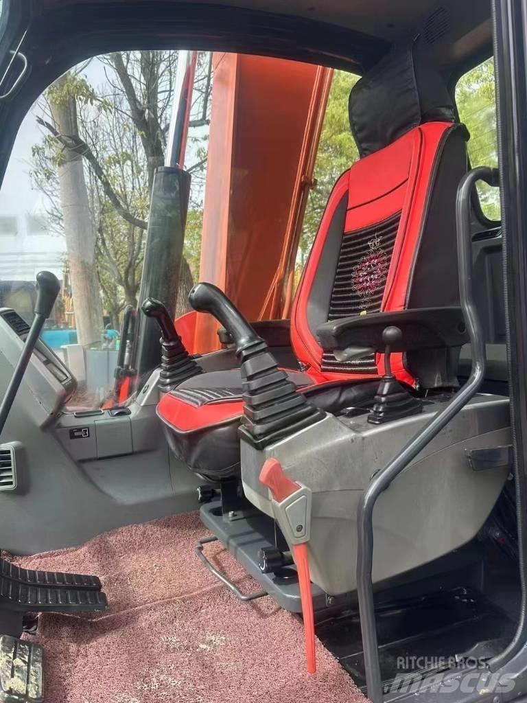 Doosan DX 75LC-9 C Mini bagri <7t