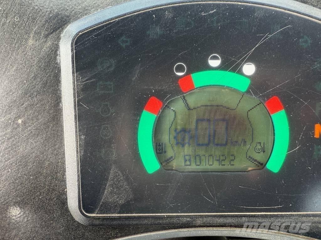 CAT 908 H Kolesni nakladalci