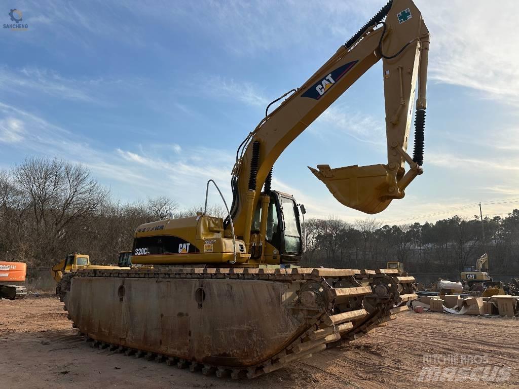 CAT 320 C L Amfibijski bagri