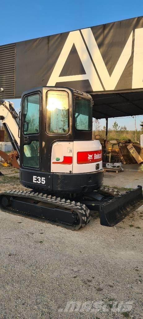 Bobcat E 35 Mini bagri <7t