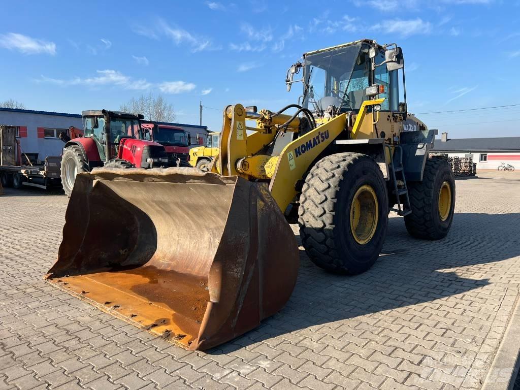 Komatsu WA 320-5 Kolesni nakladalci