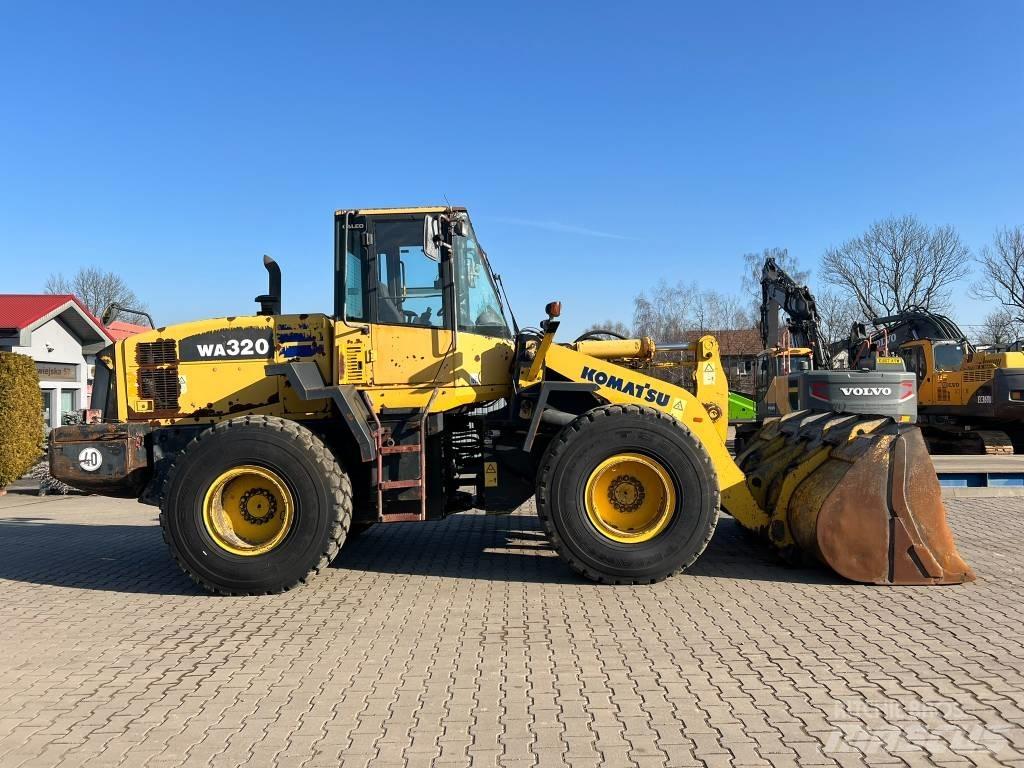Komatsu WA 320-5 Kolesni nakladalci