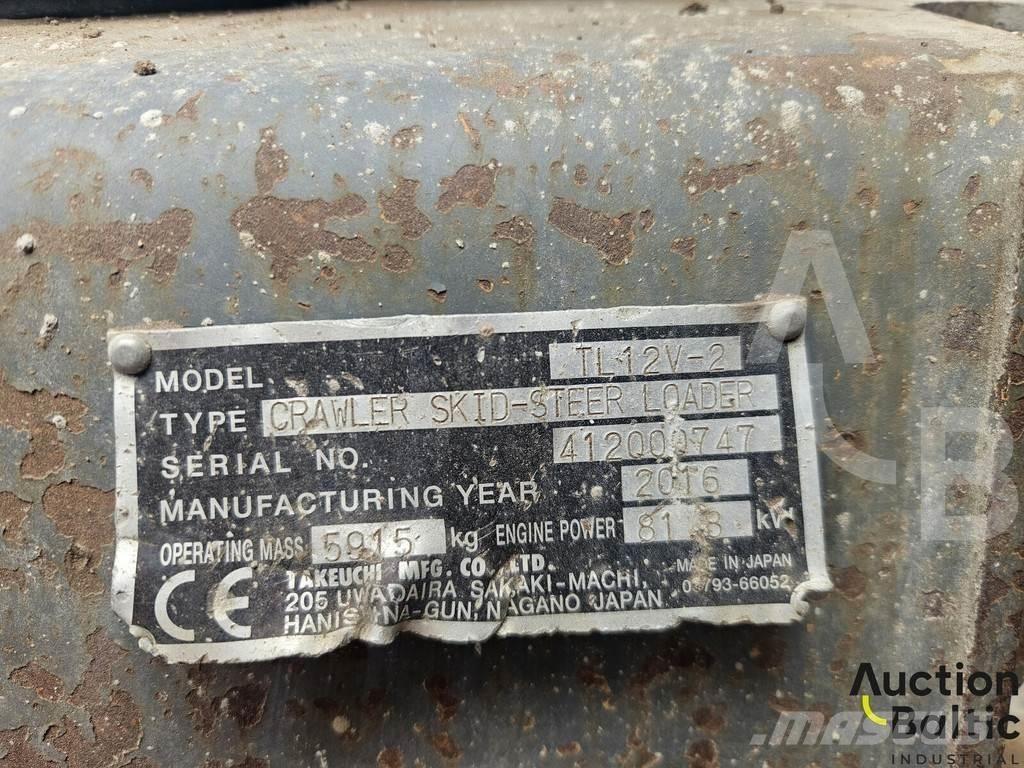 Takeuchi TL12V-2 Nakladalci goseničarji
