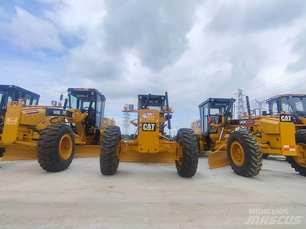 CAT 140 H Grederji