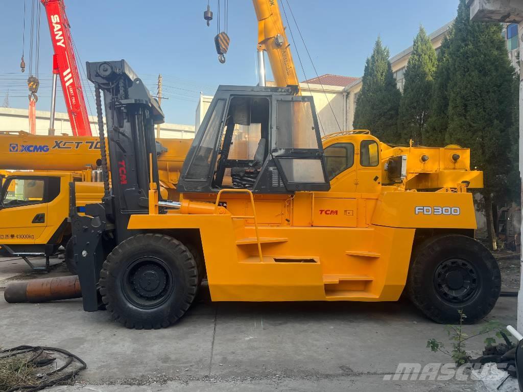 TCM FD 30 Dizelski viličarji