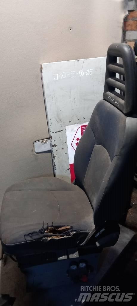 Iveco Daily.     3802247 Kabine in notranjost