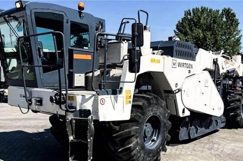 Wirtgen WR2400 Drugi tovornjaki