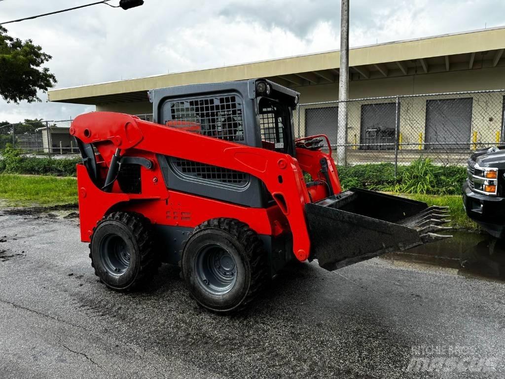 Kubota SSV 75 Skid steer mini nakladalci