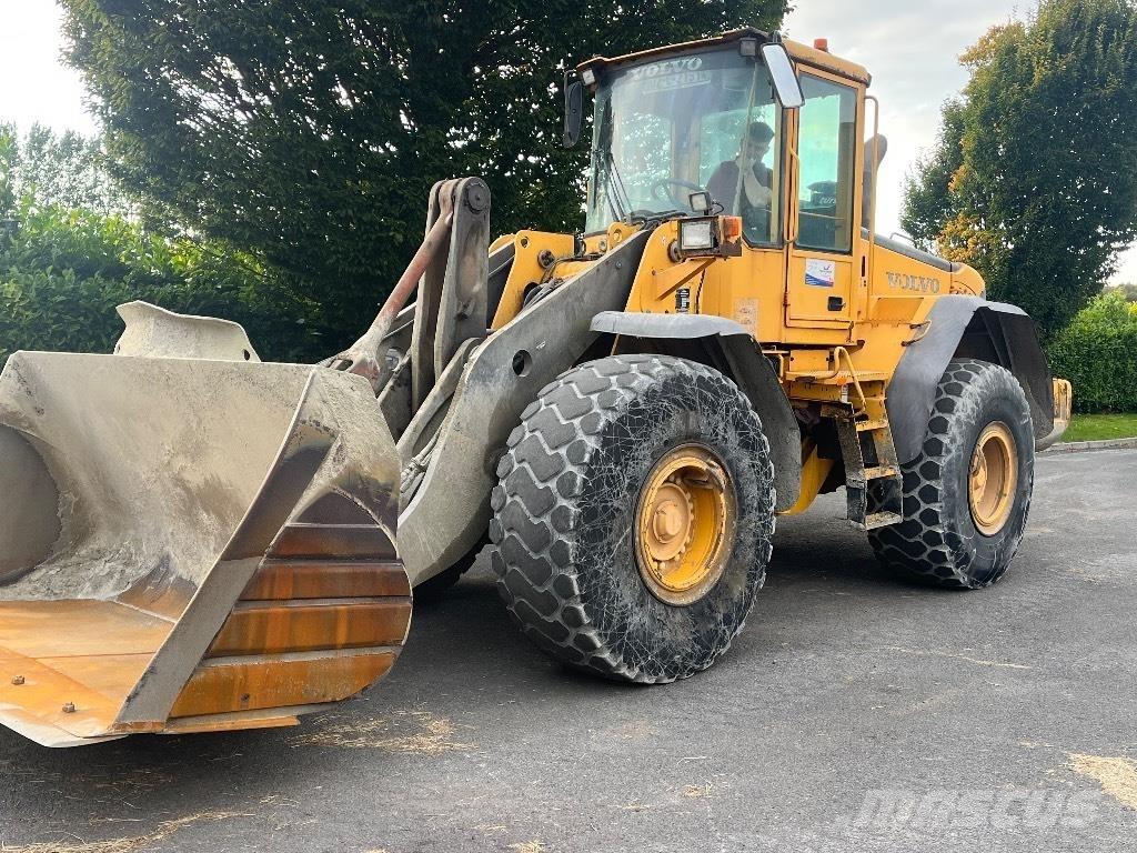 Volvo L 120 E Kolesni nakladalci