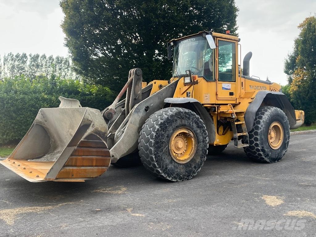 Volvo L 120 E Kolesni nakladalci