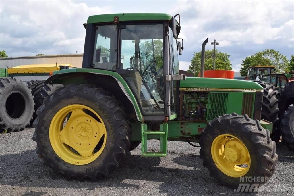 John Deere 6100 Traktorji