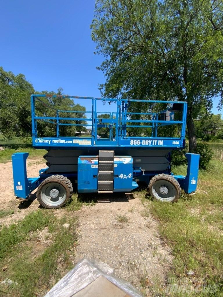 Genie GS 3390 RT Škarjaste dvižne ploščadi