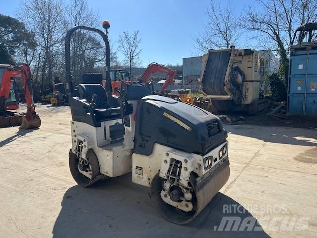 Bomag BW 100 AD-5 Dvojni valjarji