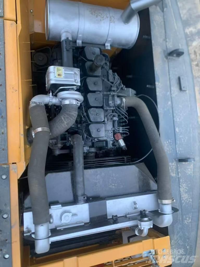 Hyundai R220LC-9S Bagri goseničarji