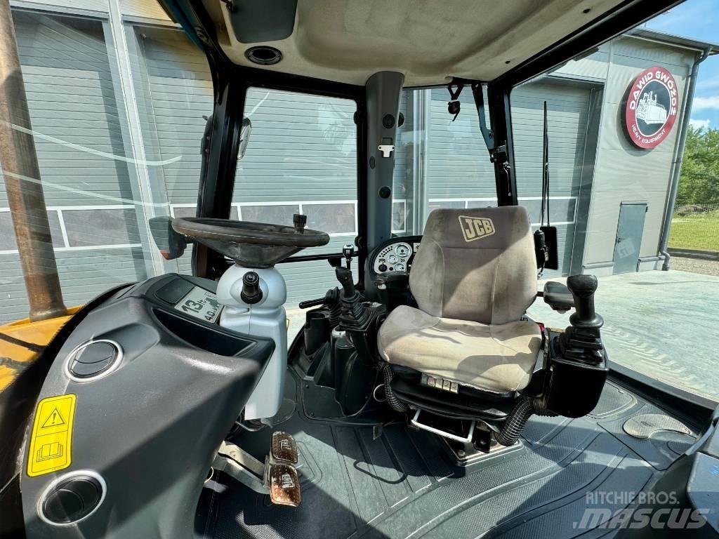 JCB 3 CX Rovokopači