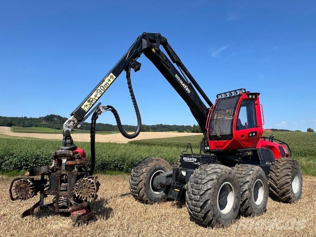 Komatsu 951 Harvesterji