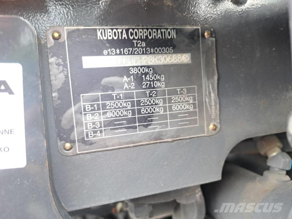 Kubota L2-622 Manjši traktorji