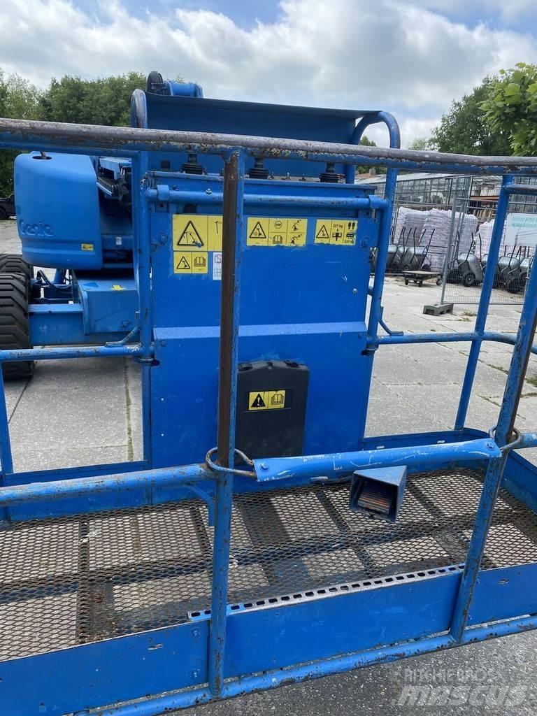 Genie Z45/25 Zglobne dvižne ploščadi