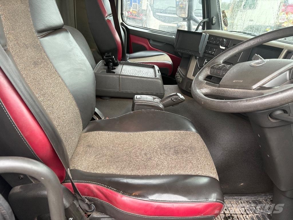 Volvo FM 450 Tovornjaki z žerjavom