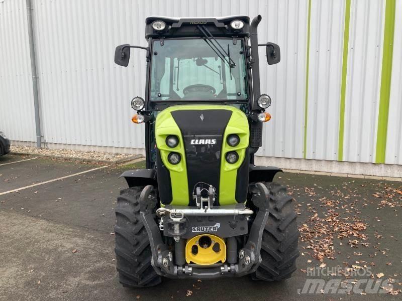 CLAAS NEXOS 240 M Traktorji