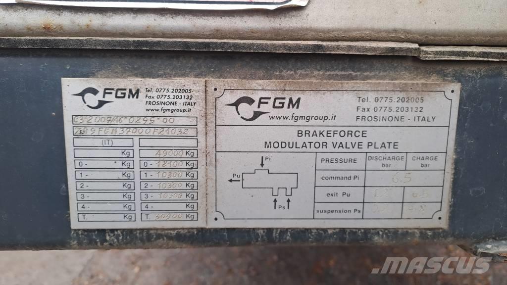 FGM FGM37 Nizko noseče polprikolice