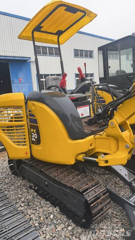 Komatsu PC 30 Bagri goseničarji