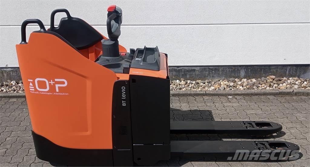Toyota LPE 250 Električni nizko dvižni viličar