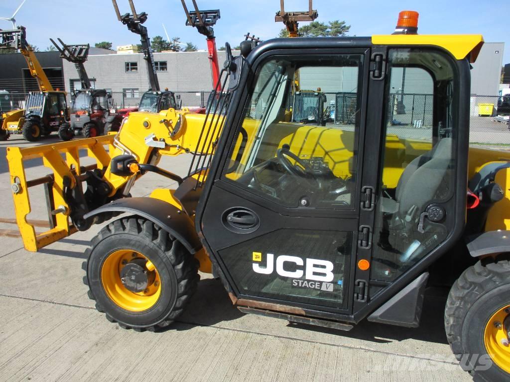 JCB 525-60 T5 (582) Teleskopski viličarji