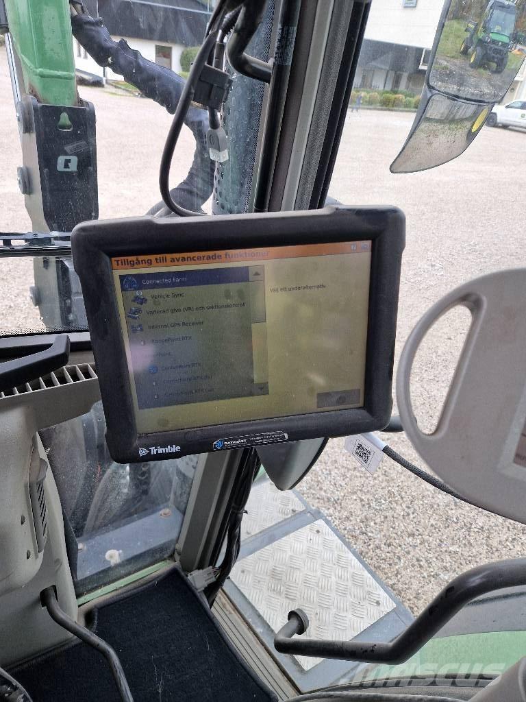 Fendt 820 GPS Traktorji