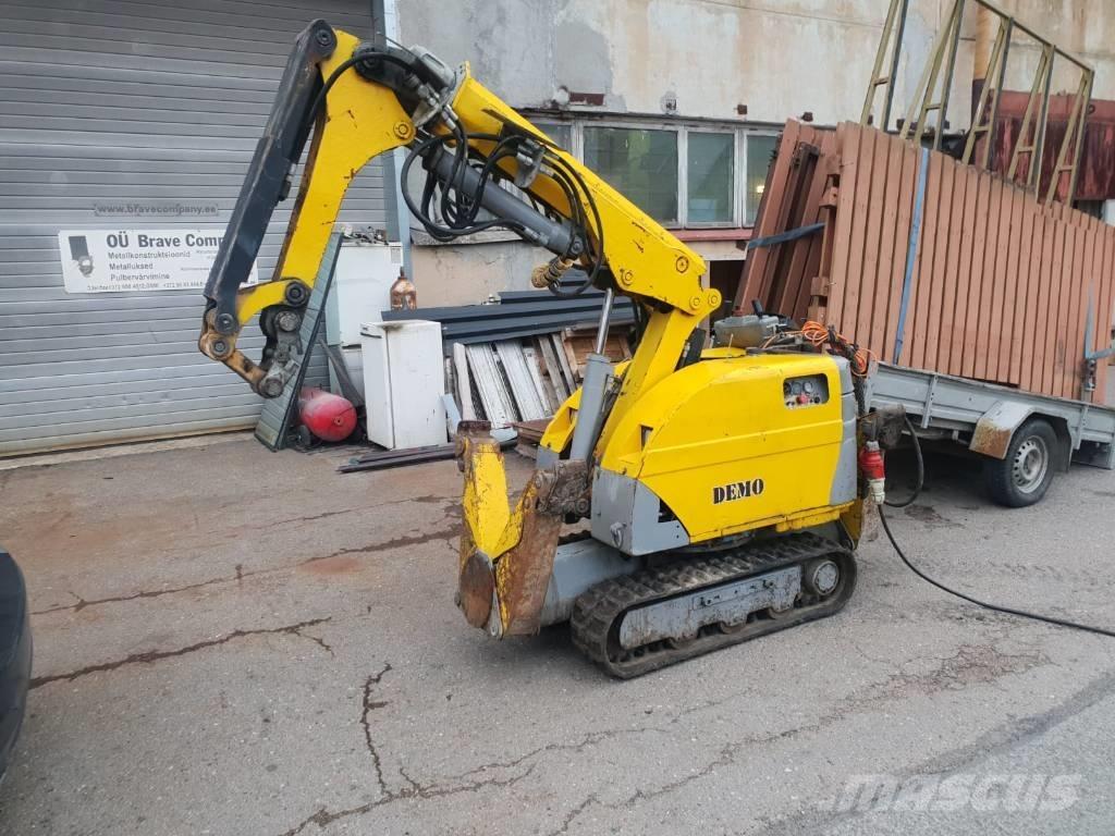 Brokk 180 Rušilni bagri