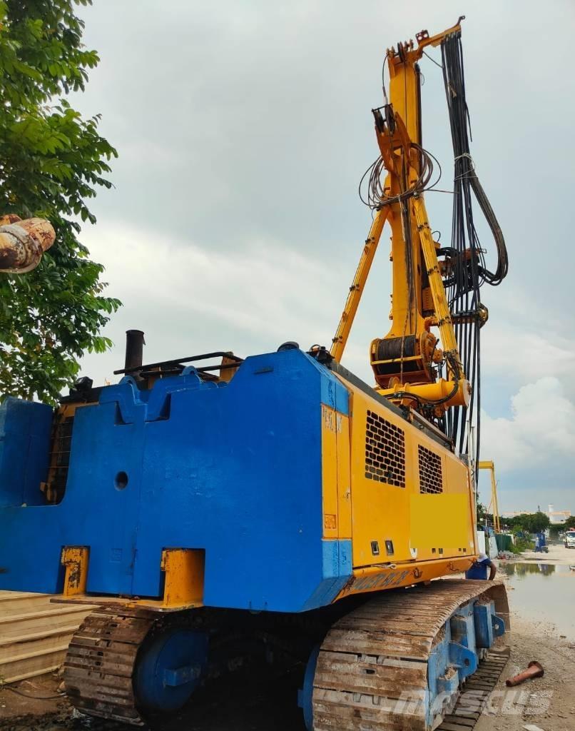 Bauer BG 28 Težki vrtalni stroji