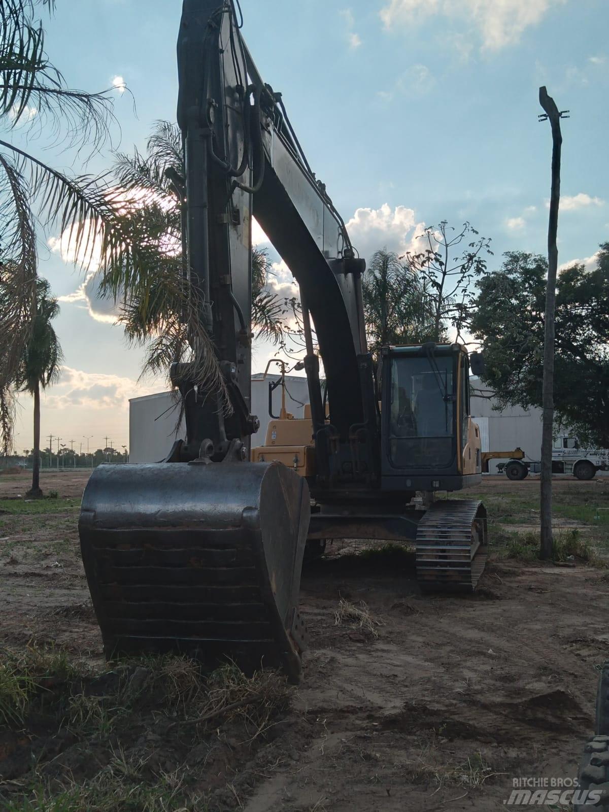 Volvo EC 250 D L Bagri goseničarji