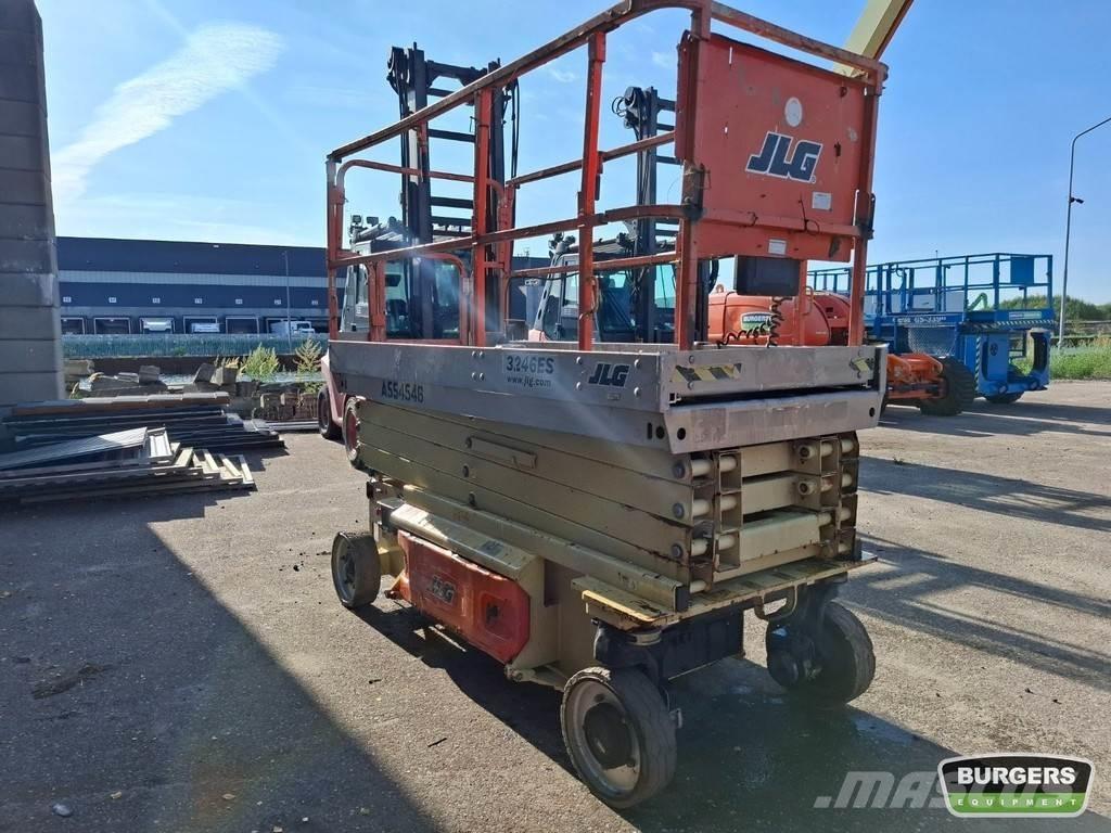 JLG 3246ES Škarjaste dvižne ploščadi