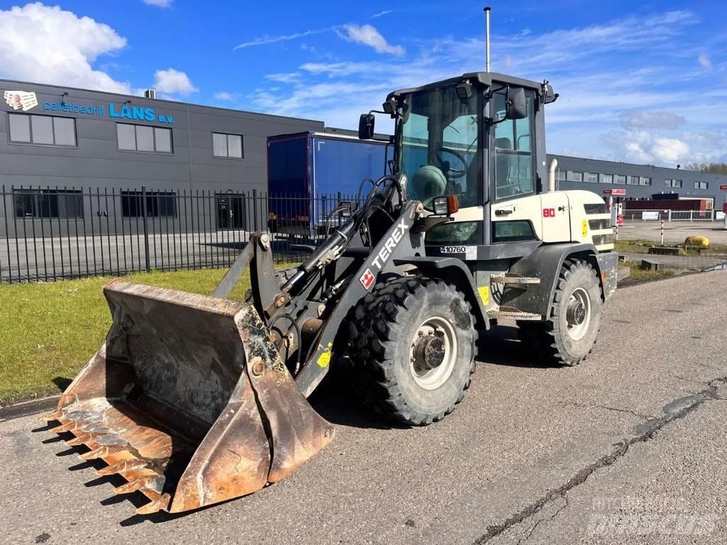 Terex TL80 Kolesni nakladalci