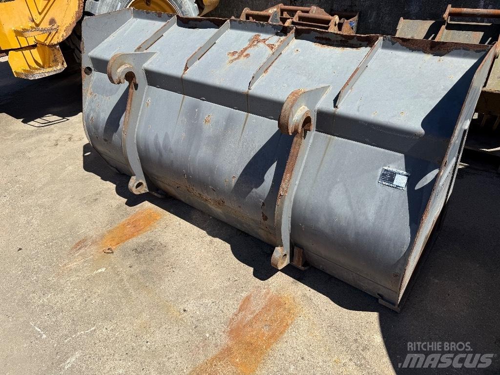 Volvo L 45 B Kolesni nakladalci