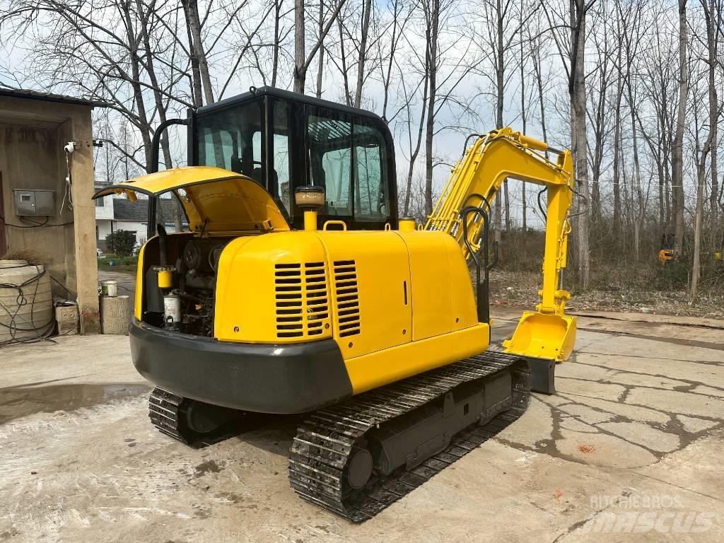 Komatsu PC 56-7 Bagri goseničarji