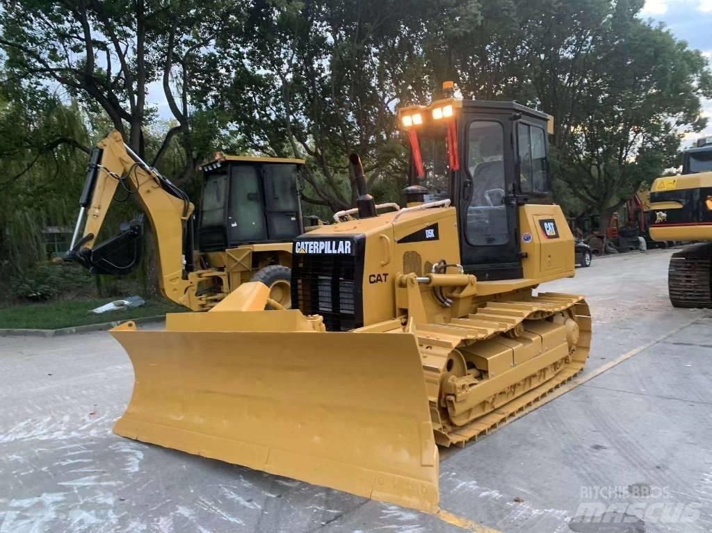 CAT D 5 K Buldožerji goseničarji